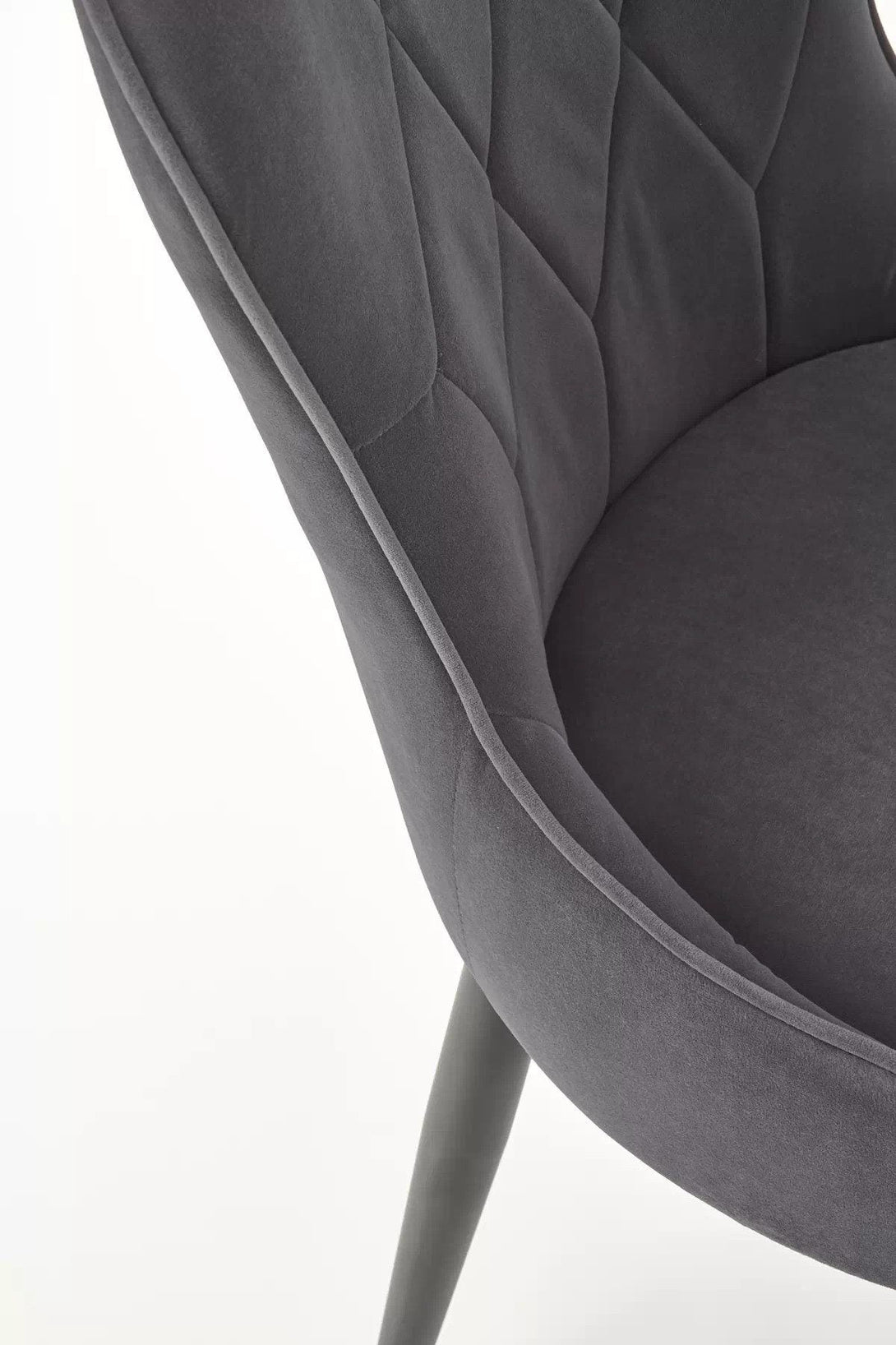 Stuhl - K366 - Luxuriöser für exklusives Ambiente und edles Finish. - ROYAL24_MARKT